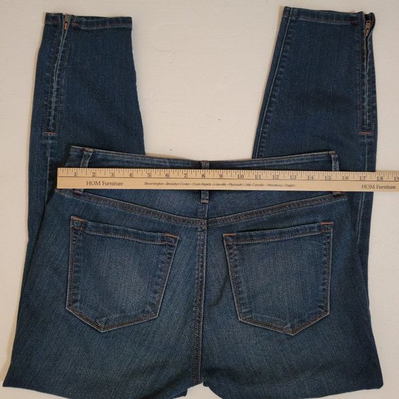 Ann Taylor LOFT Women's Jeans Size 6 Blue Denim Zipper Bottoms NO SIZE TAG - Picture 3 of 11